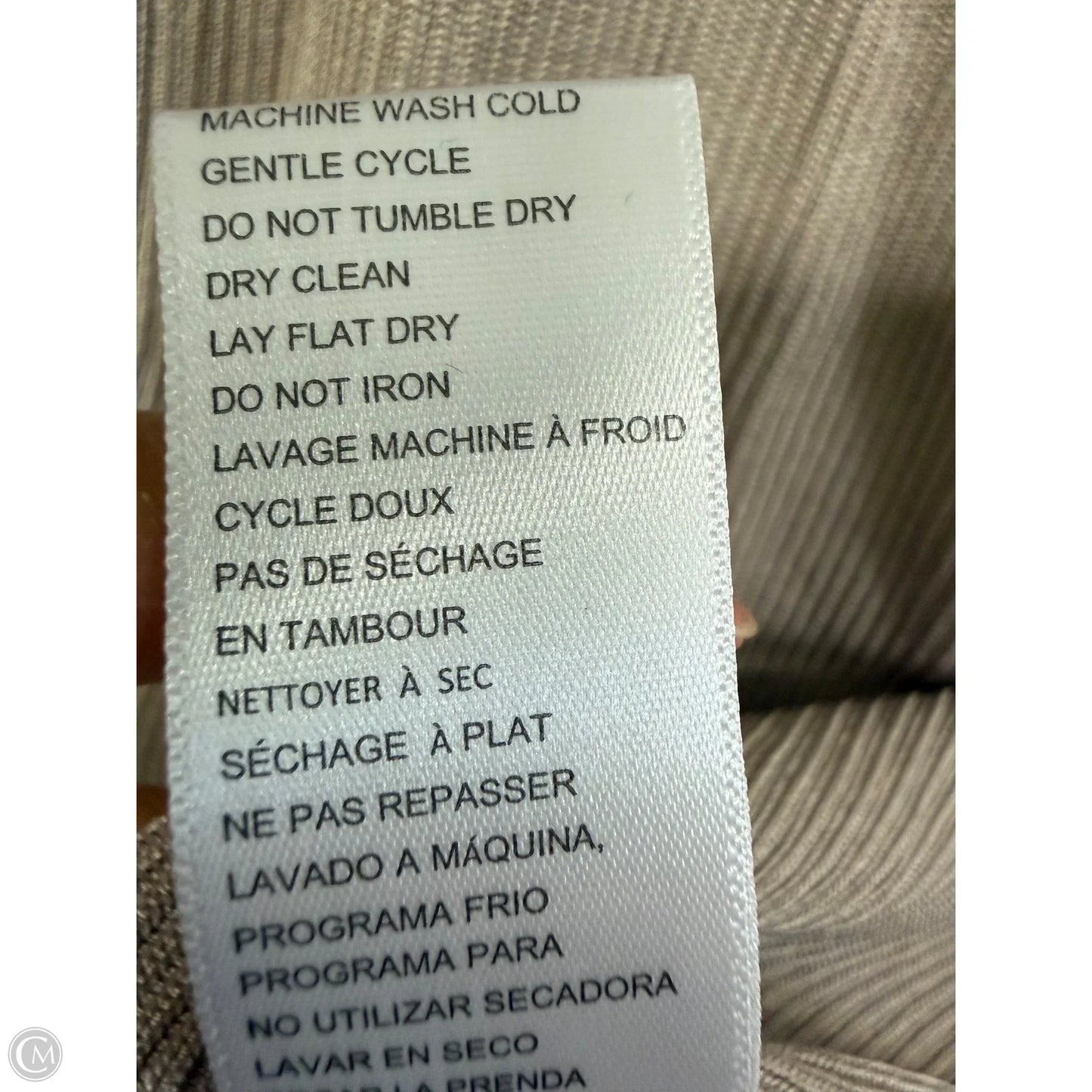 Top Short Sleeve By Good American In Taupe, Size: 2x