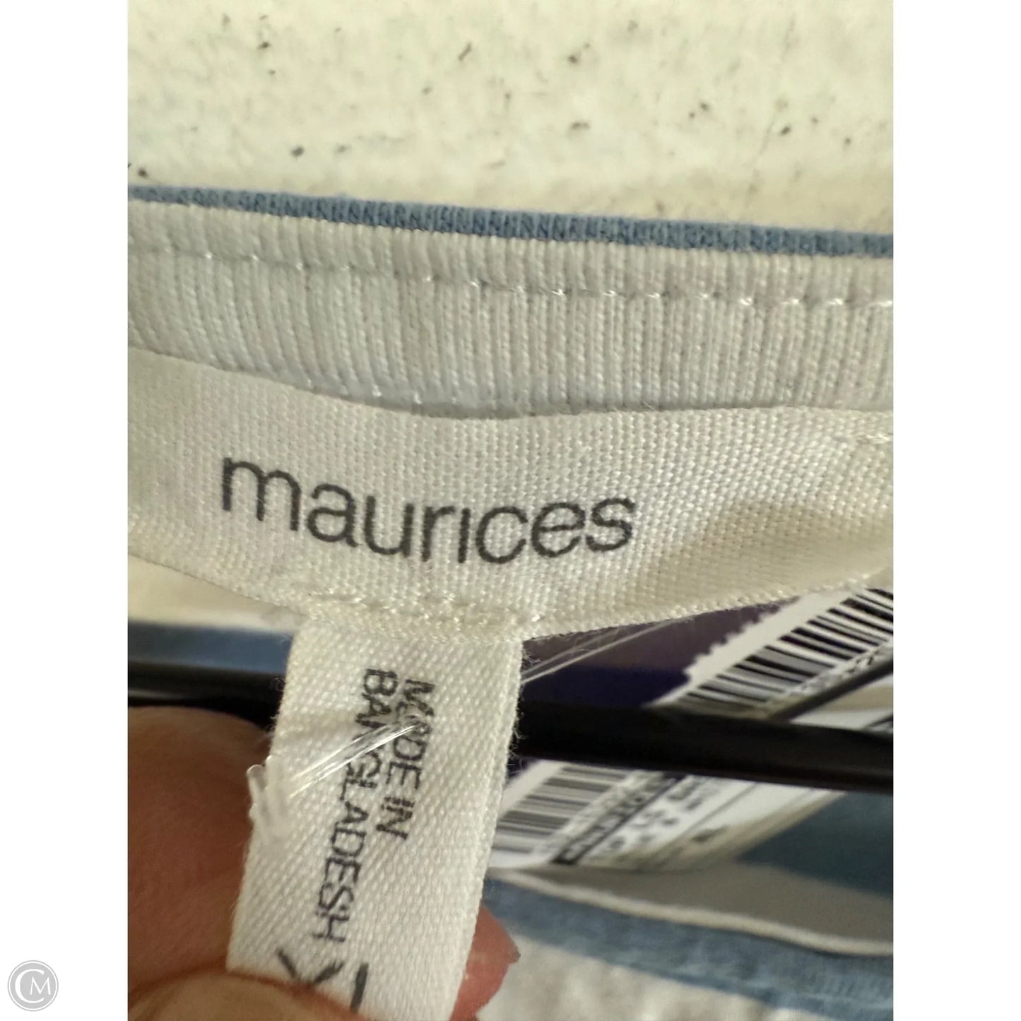 Top Long Sleeve Basic By Maurices In Blue & White, Size: Xl
