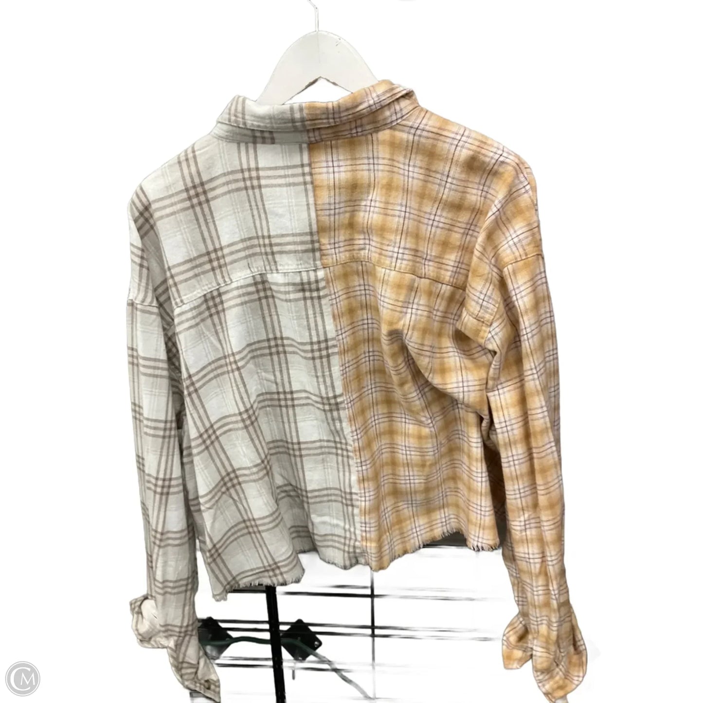 Top Long Sleeve By Aeropostale In Beige, Size: Xxl