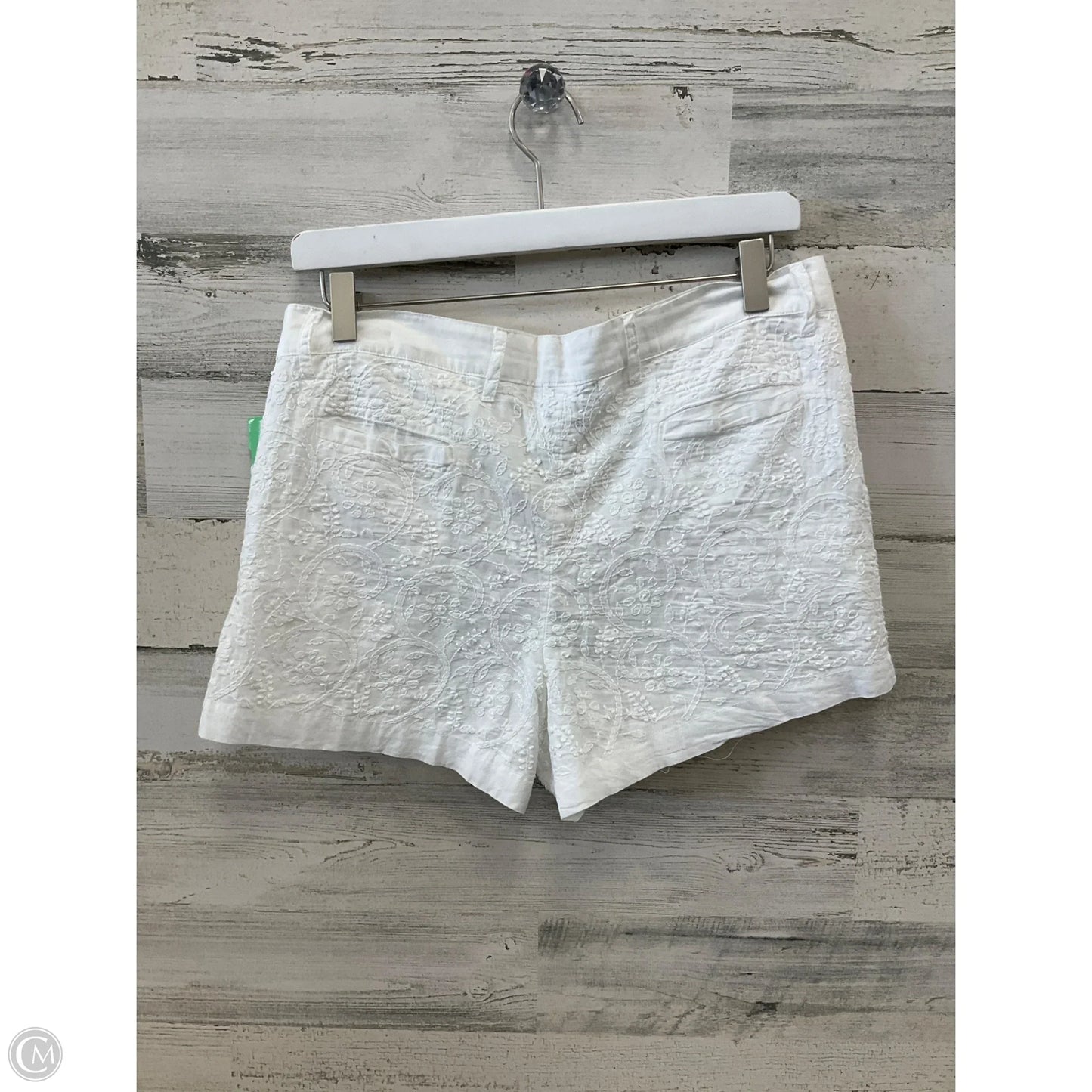 Shorts By Clothes Mentor In White, Size: 8