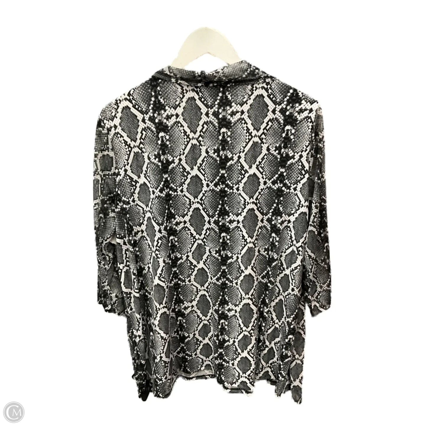 Top 3/4 Sleeve By Clothes Mentor In Grey, Size: 3x
