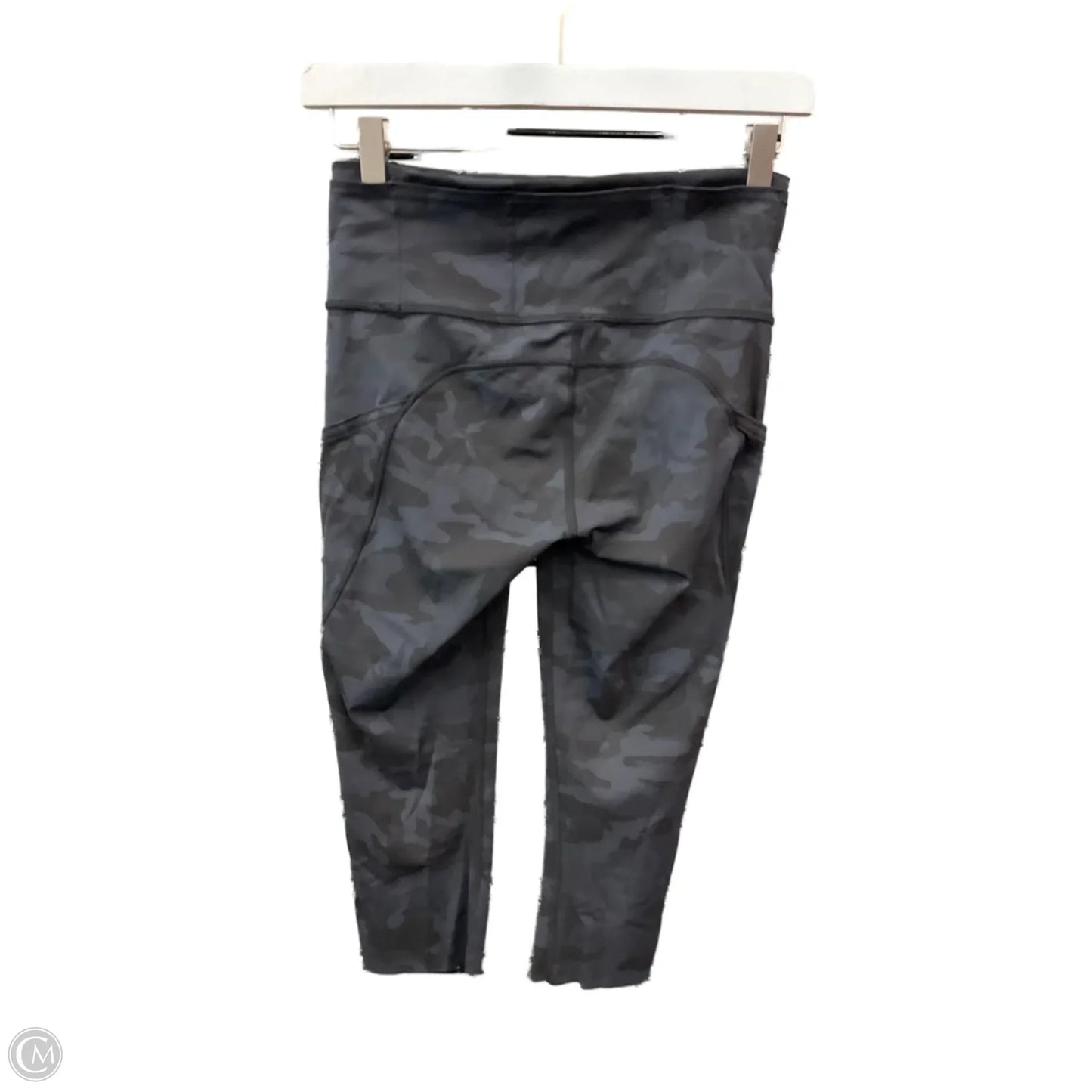 Athletic Capris By Lululemon In Camouflage Print, Size: 6