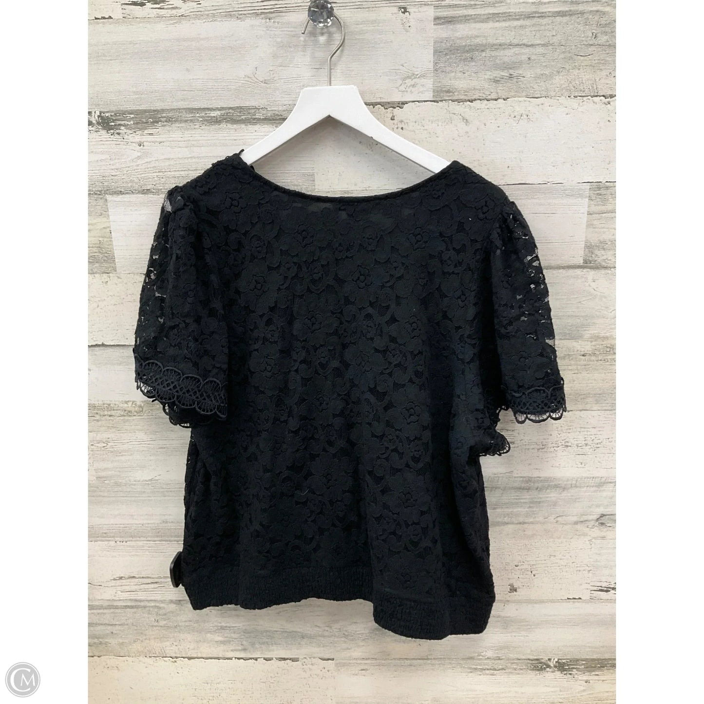 Top Short Sleeve By Torrid In Black, Size: 3x