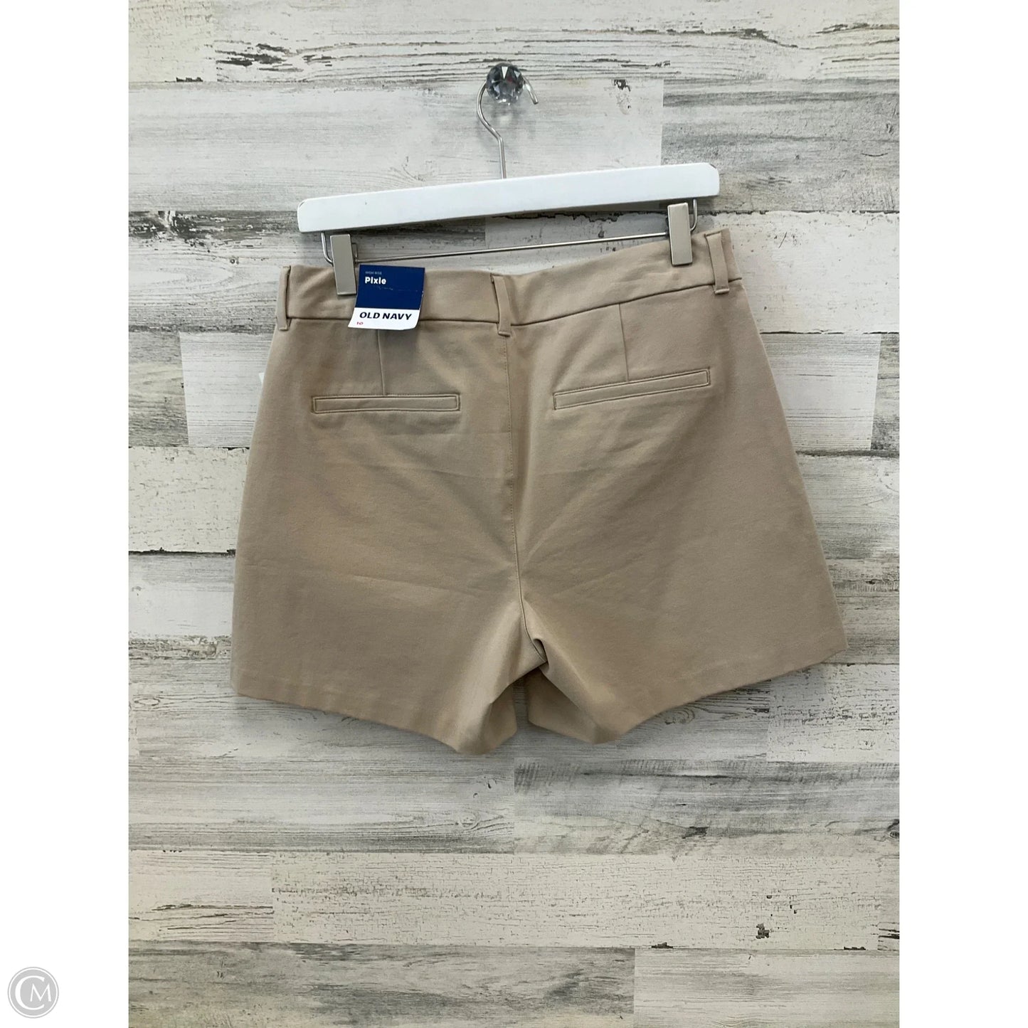 Shorts By Clothes Mentor In Beige, Size: 10