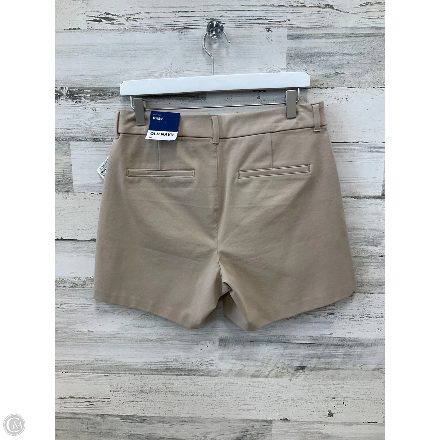 Shorts By Clothes Mentor In Beige, Size: 10