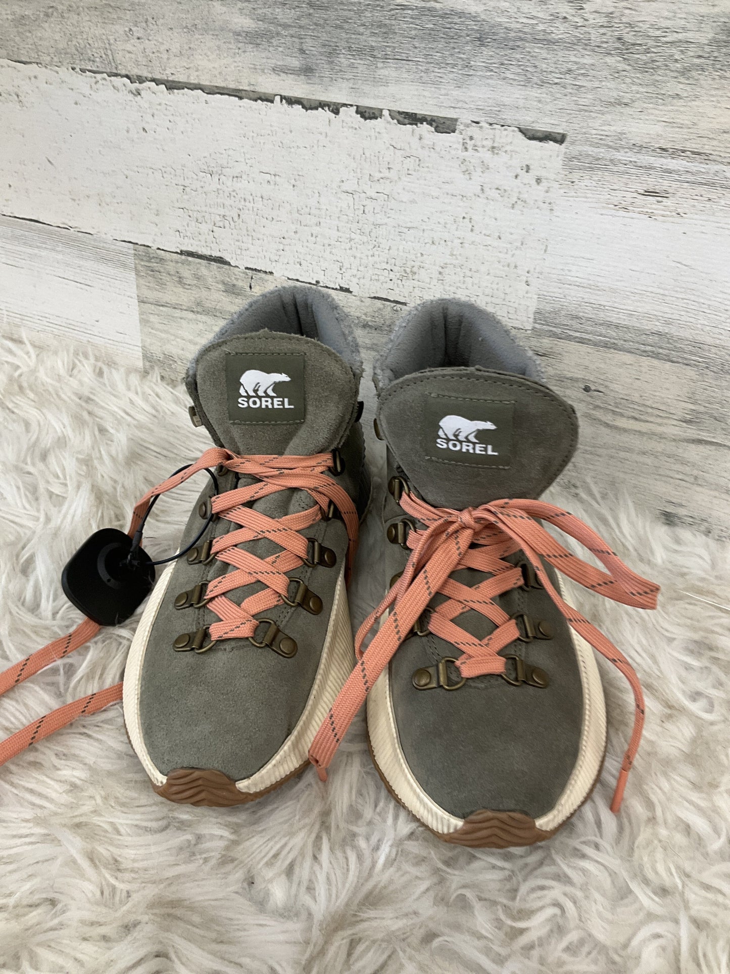 Boots Designer By Sorel Size: 6