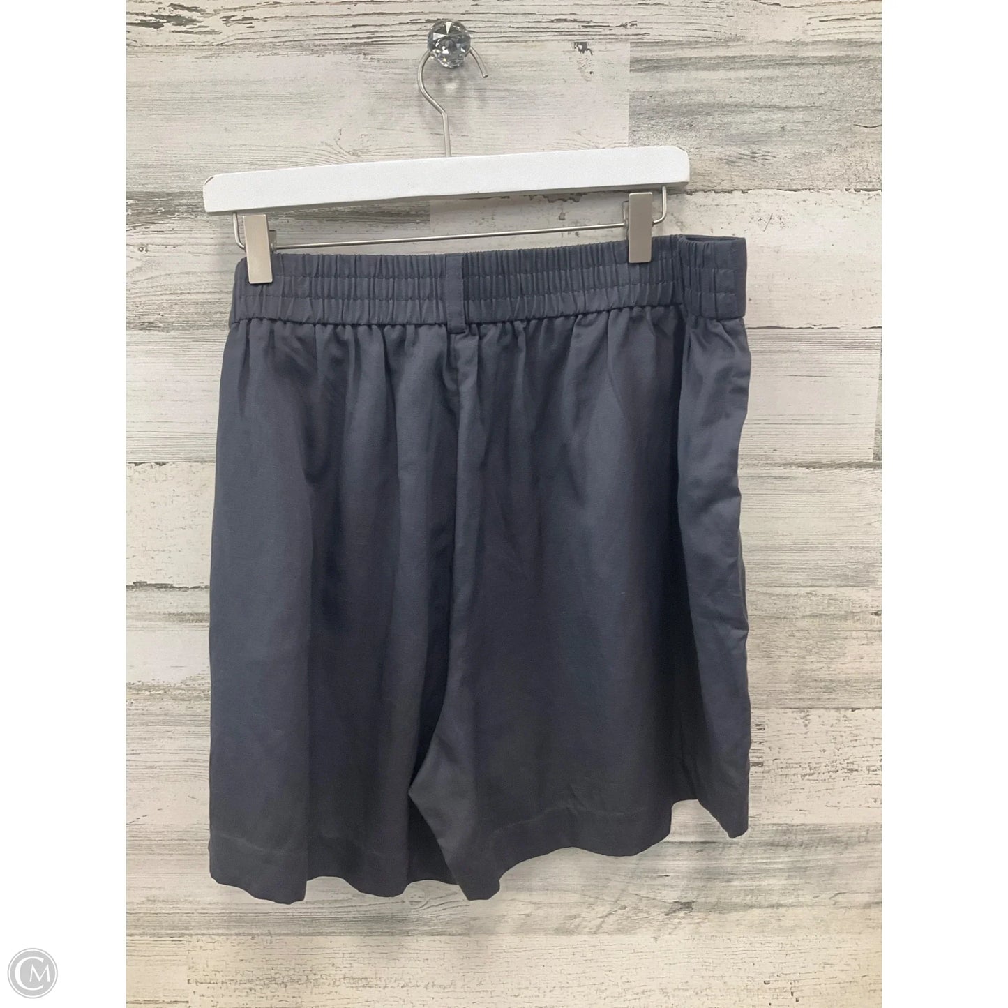 Shorts By Torrid In Grey, Size: 18