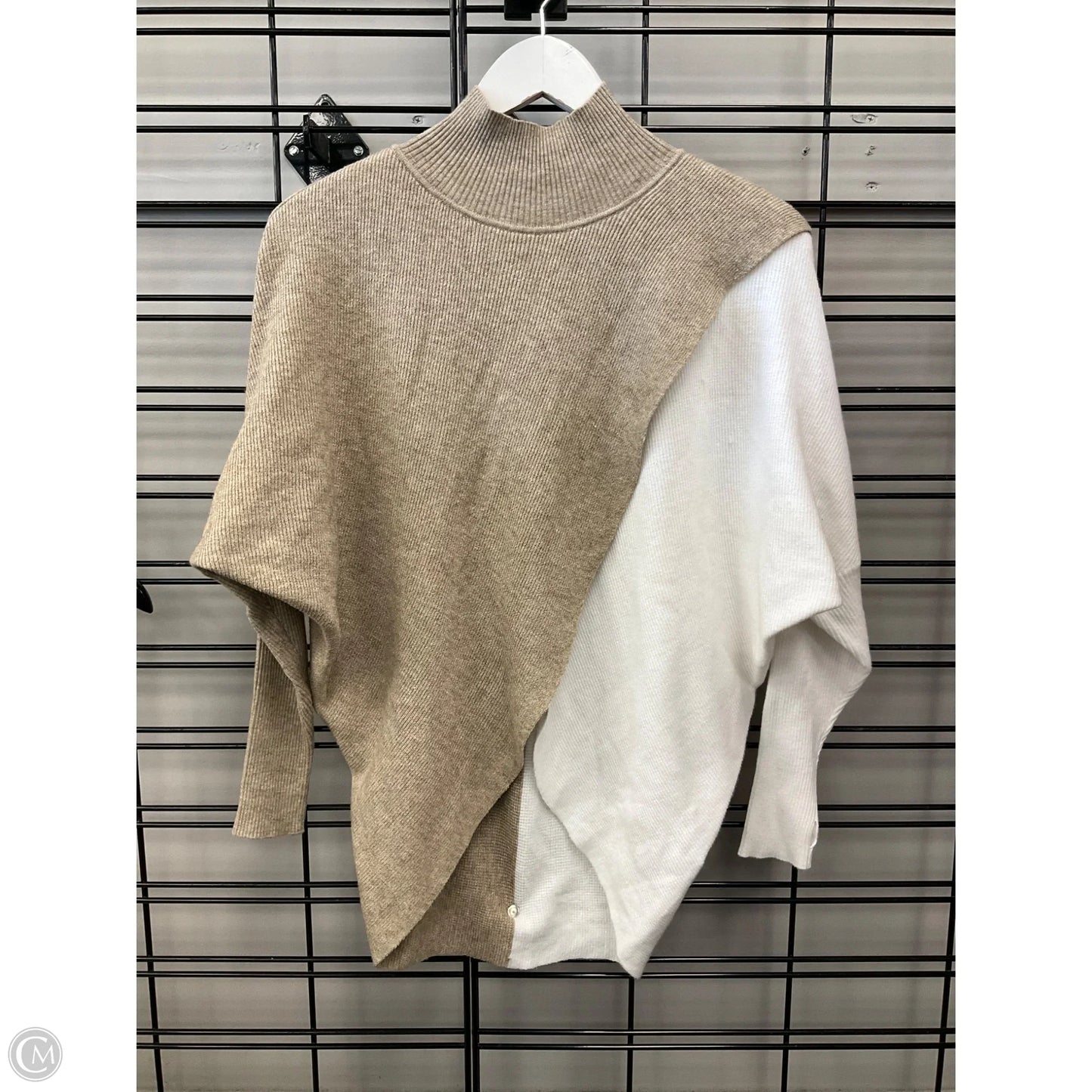 Sweater By Elan In Beige, Size: S