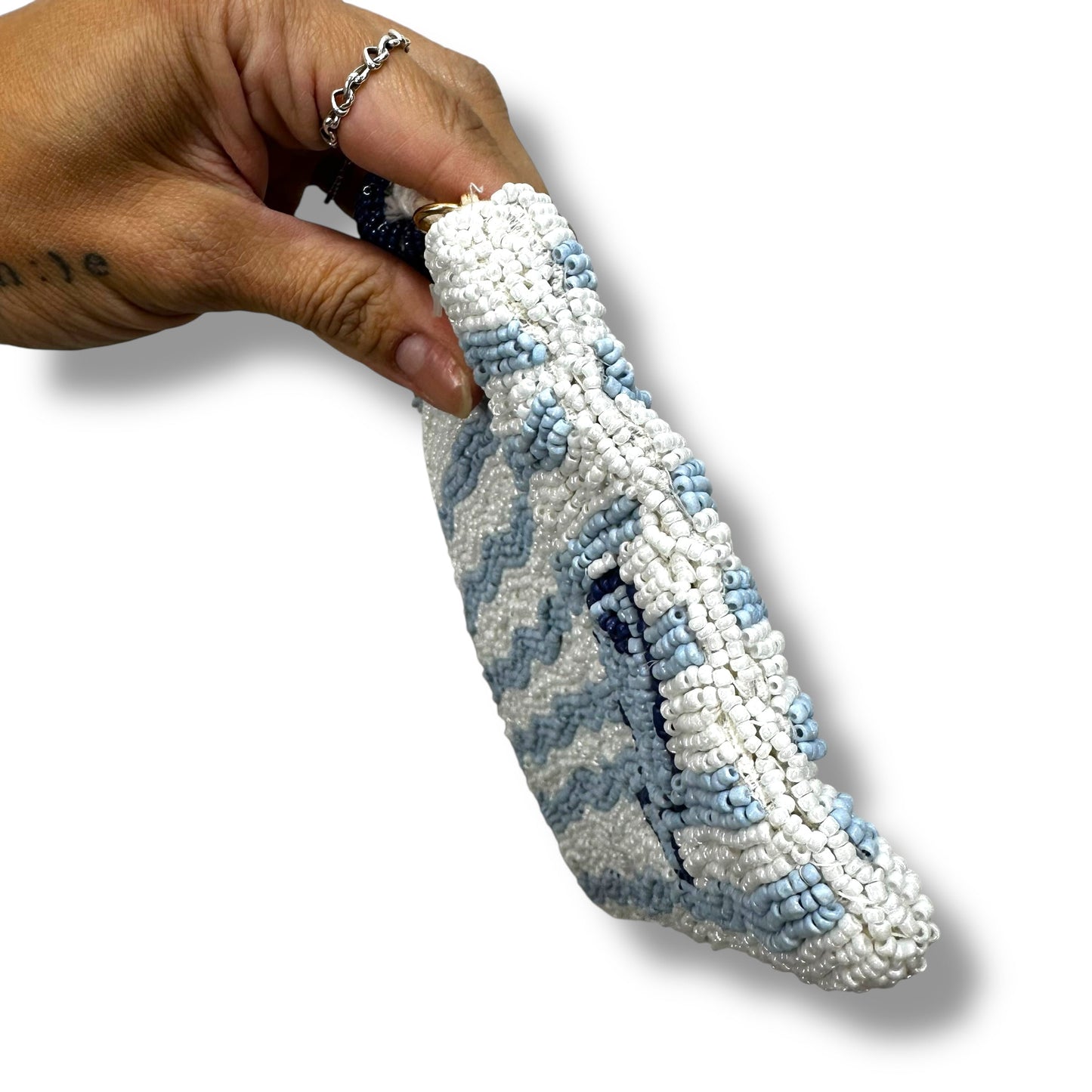 Beaded pouch By Clothes Mentor, Size: Small