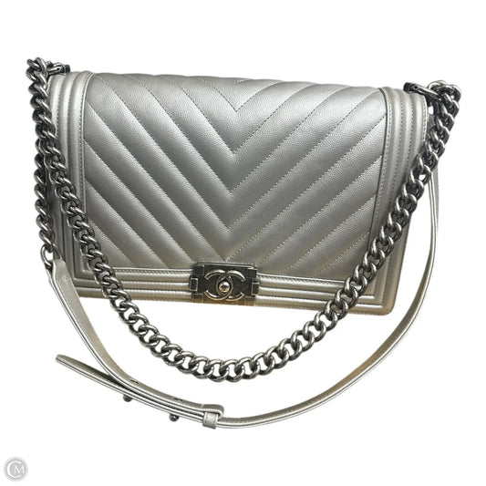 Handbag Luxury Designer By Chanel, Size: Medium