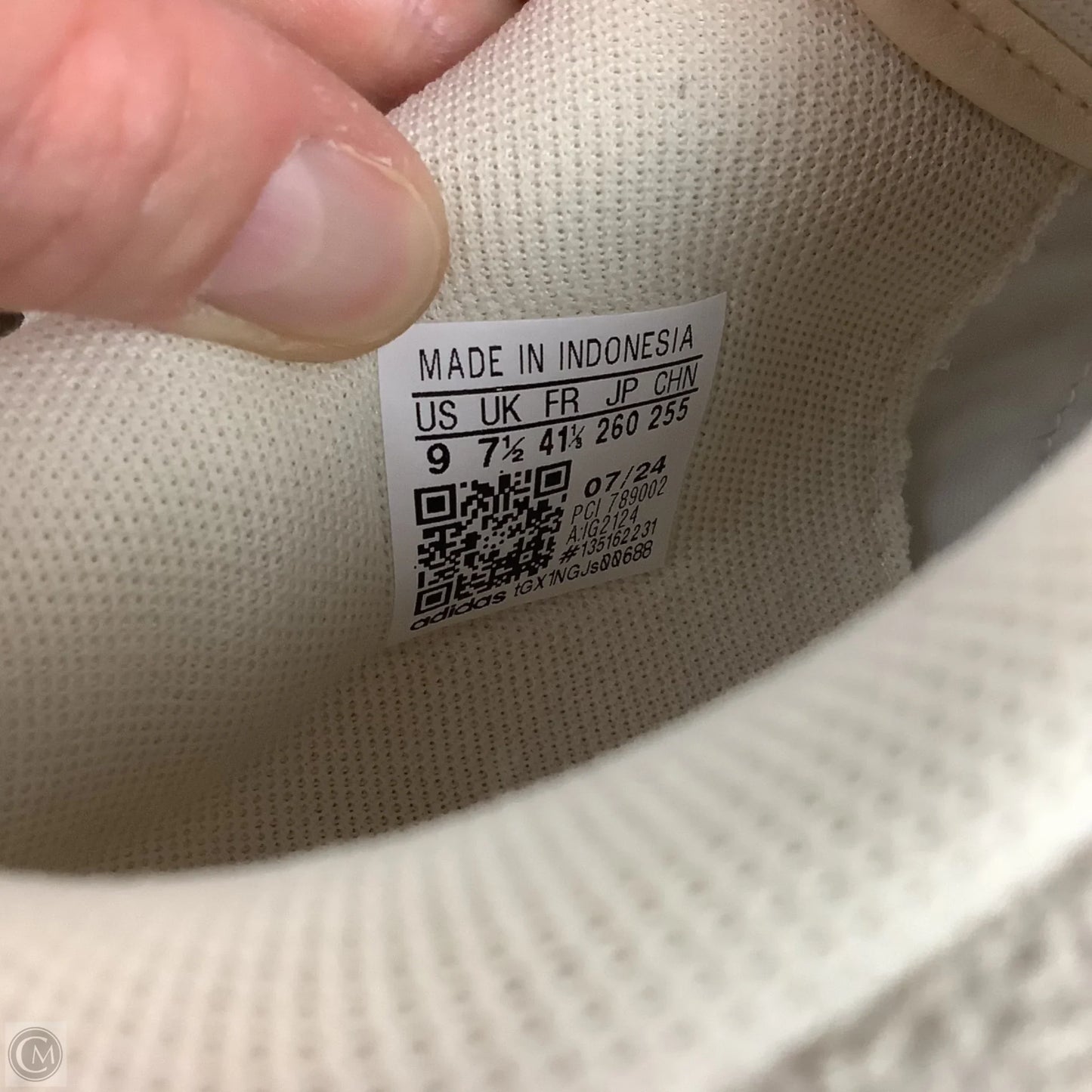 Shoes Athletic By Adidas In Cream, Size: 9