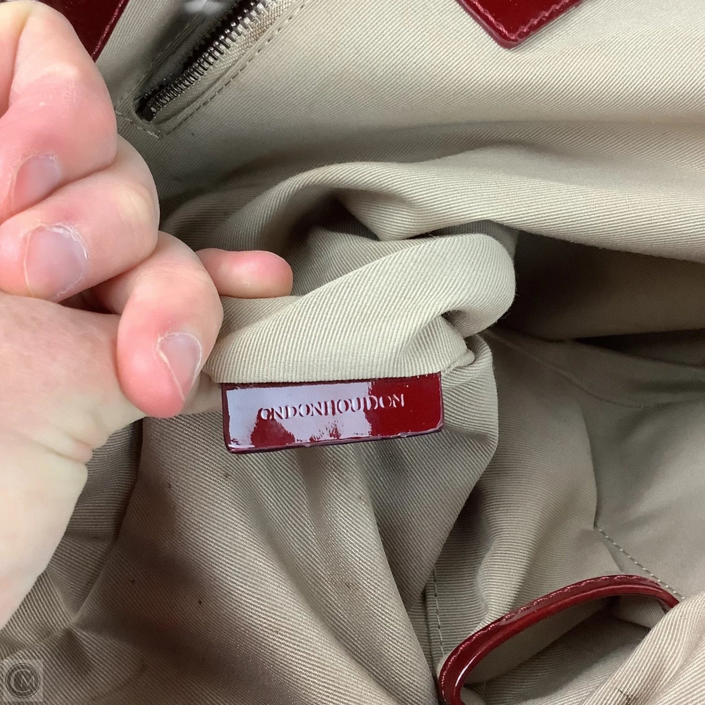 Handbag Luxury Designer By Burberry, Size: Large