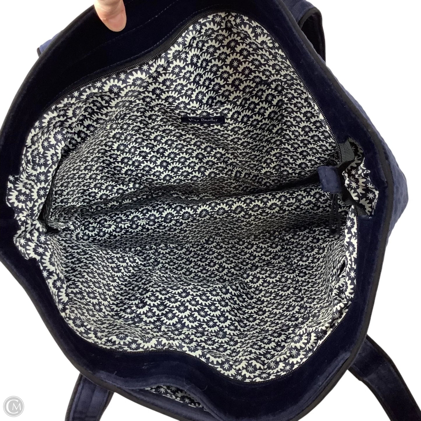 Handbag By Vera Bradley, Size: Large