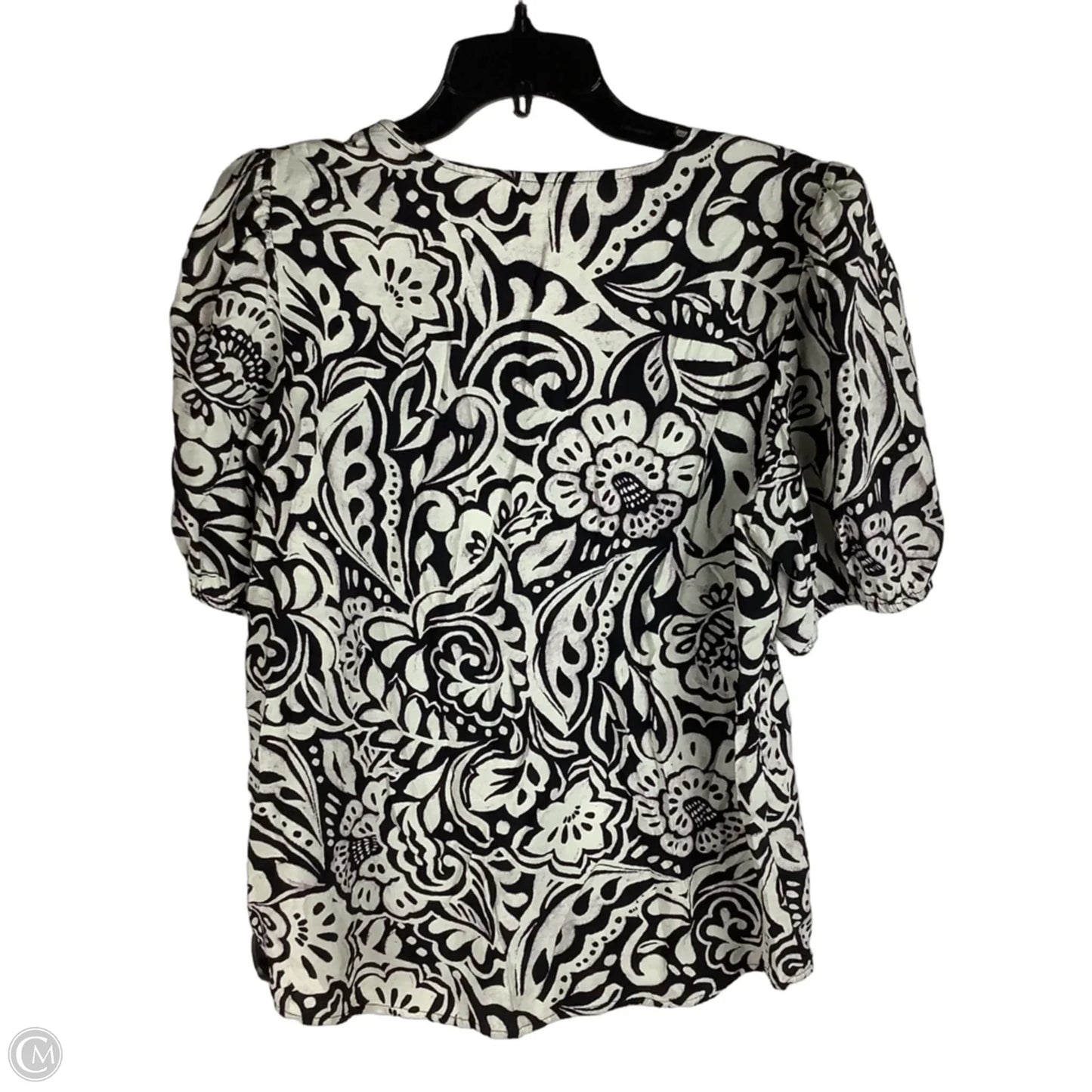 Top Short Sleeve By Cece In Black & White, Size: M