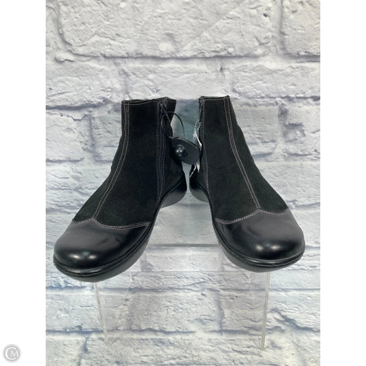 Boots Ankle Flats By Naot In Black, Size: 11