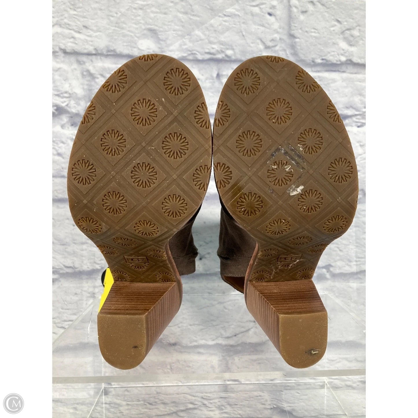 Boots Designer By Ugg In Taupe, Size: 9