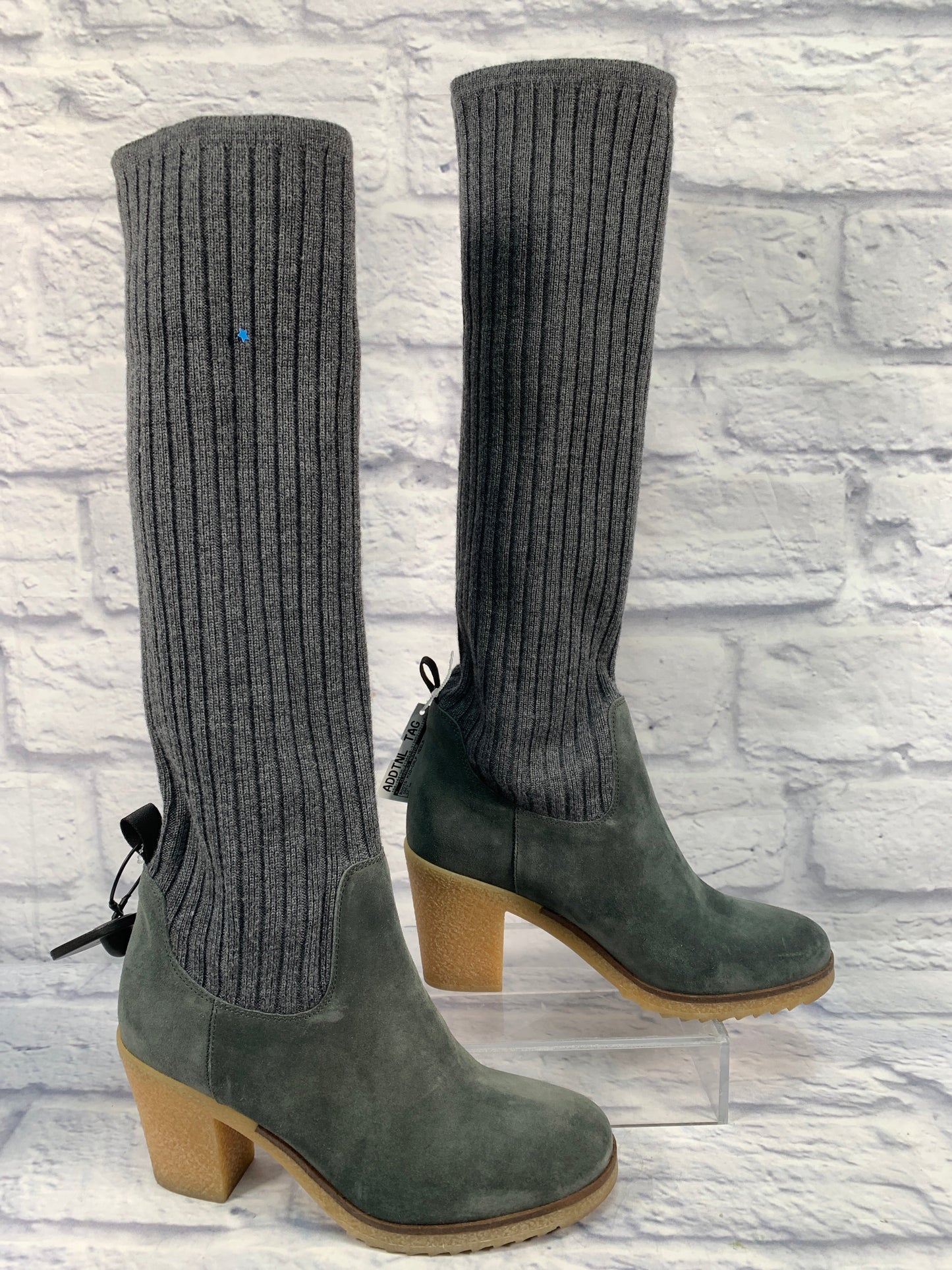 Boots Mid-calf Heels By Clothes Mentor Size: 8