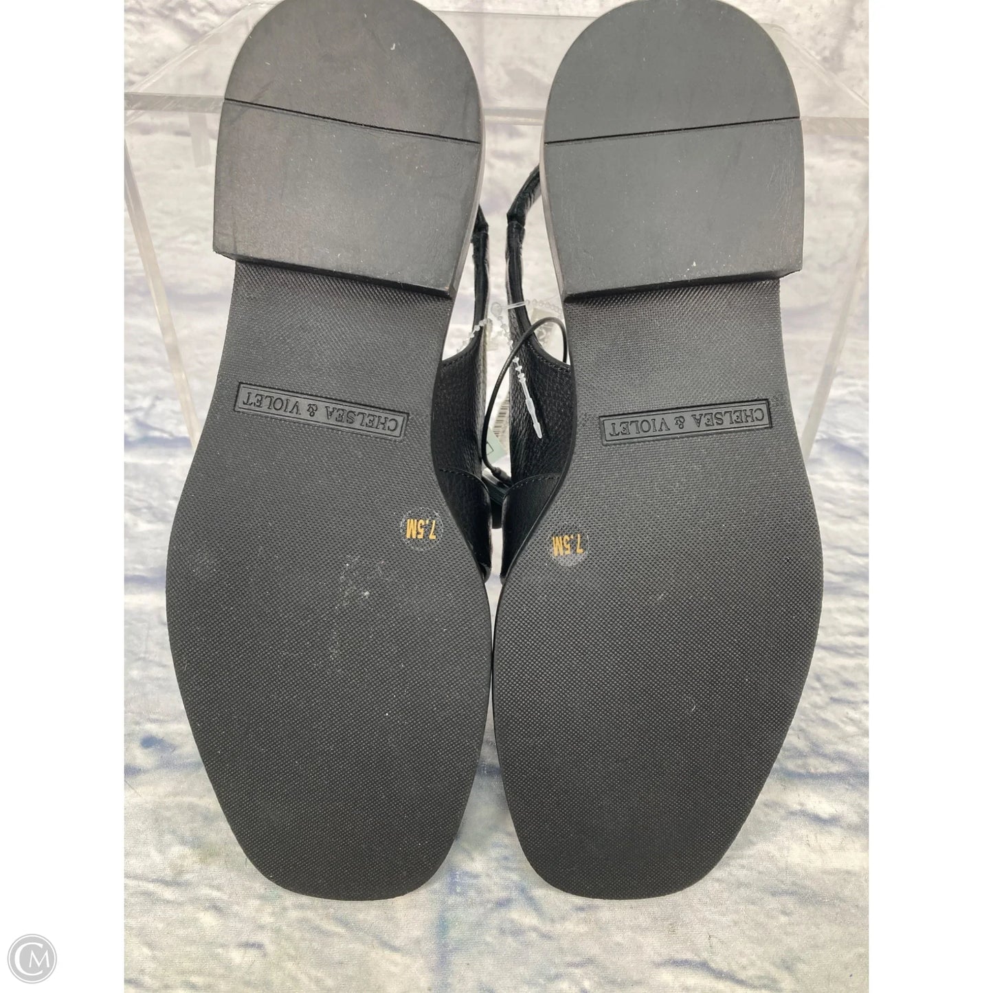 Shoes Flats By Chelsea And Violet In Black & Gold, Size: 7.5