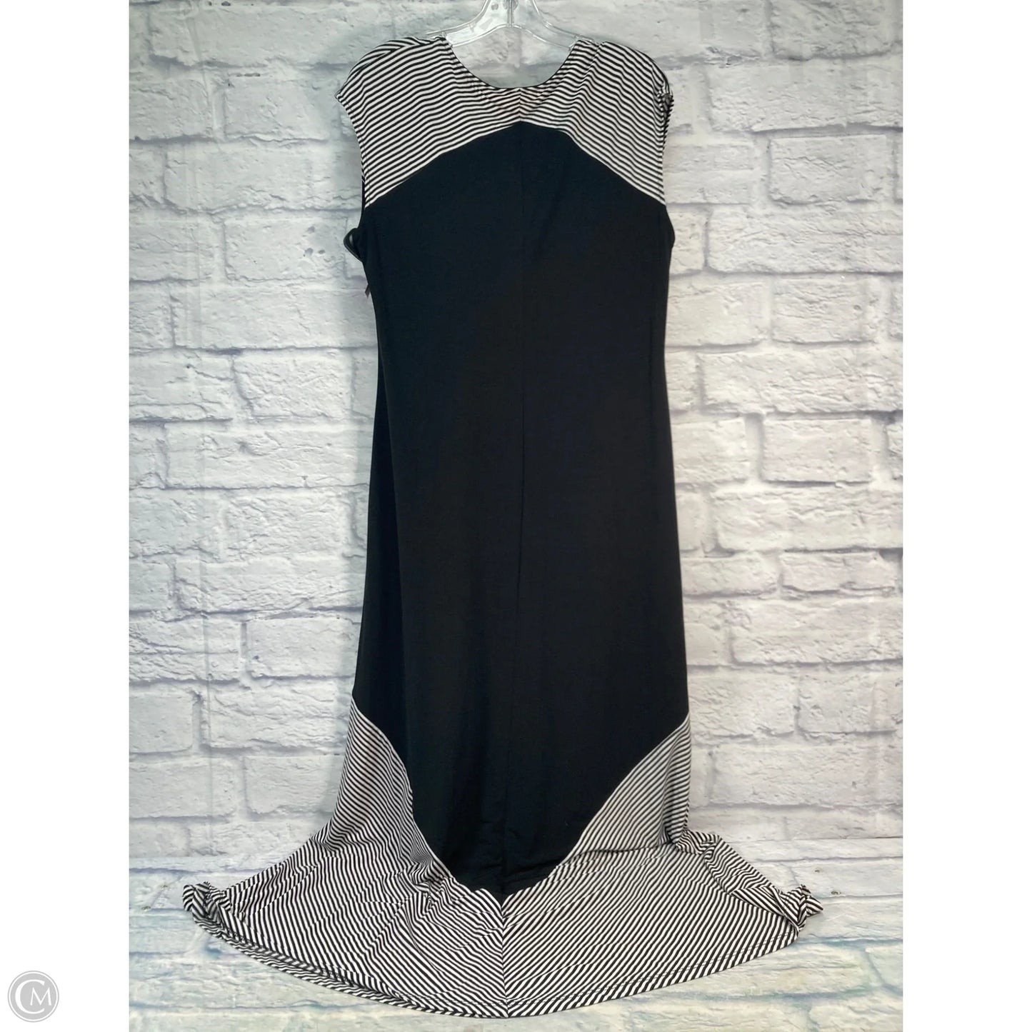 Dress Casual Maxi By Chicos In Black & White, Size: M
