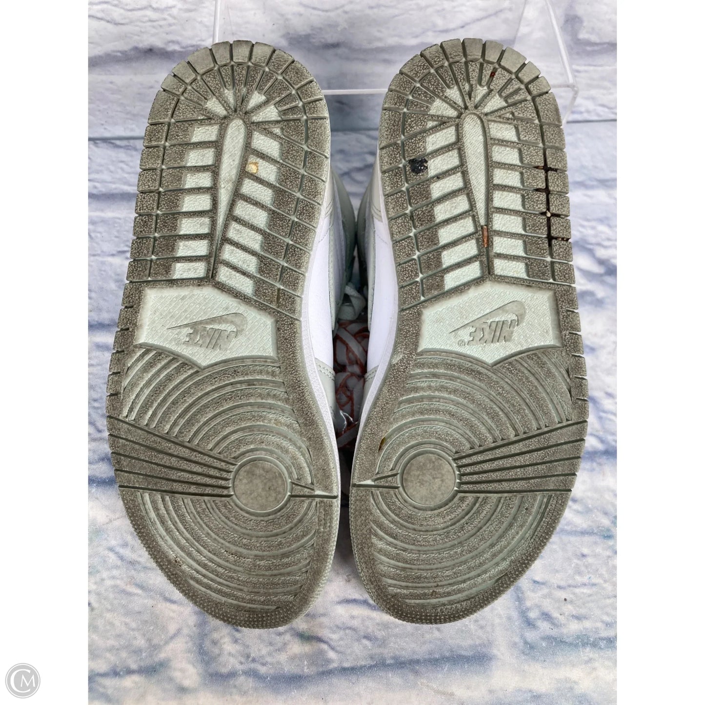 Shoes Sneakers By Nike In Green, Size: 6.5