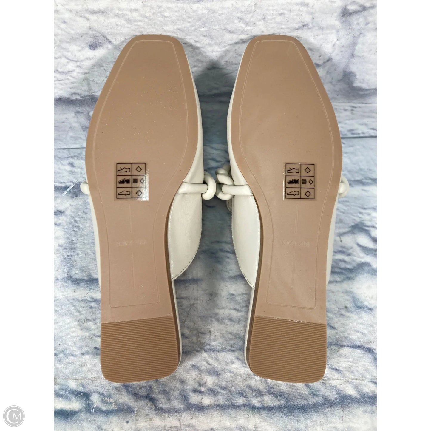 Shoes Flats By Dolce Vita In Cream, Size: 7.5