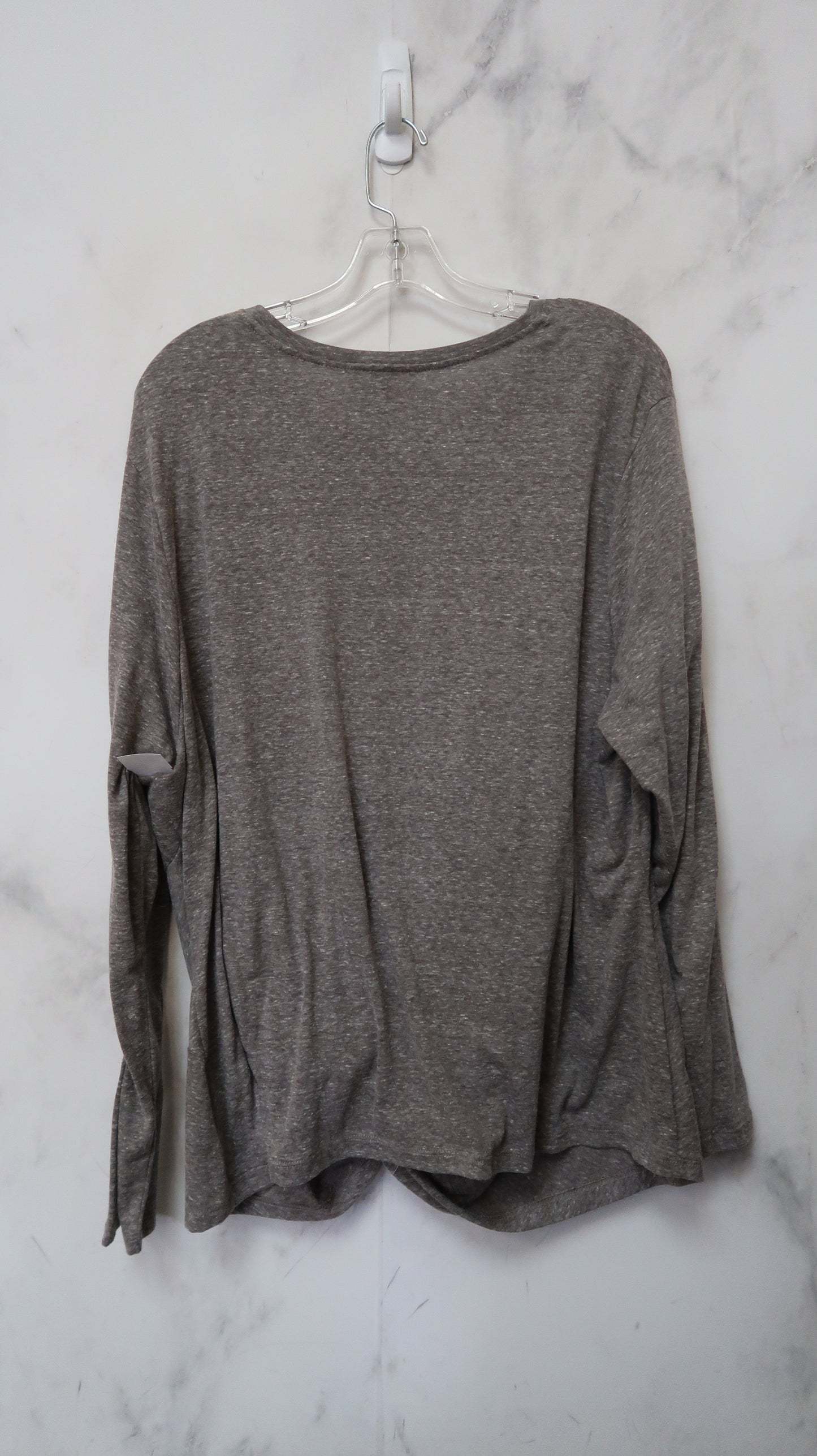 Top Long Sleeve By Universal Thread Size: 3x