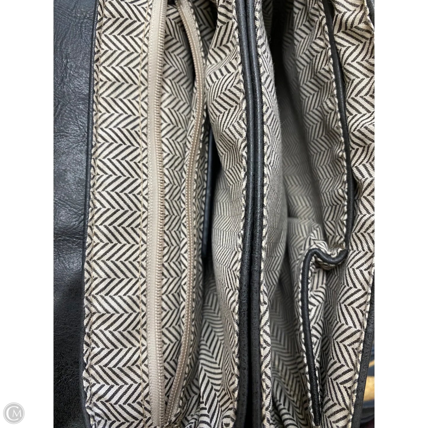 Crossbody By Jen & Co, Size: Medium