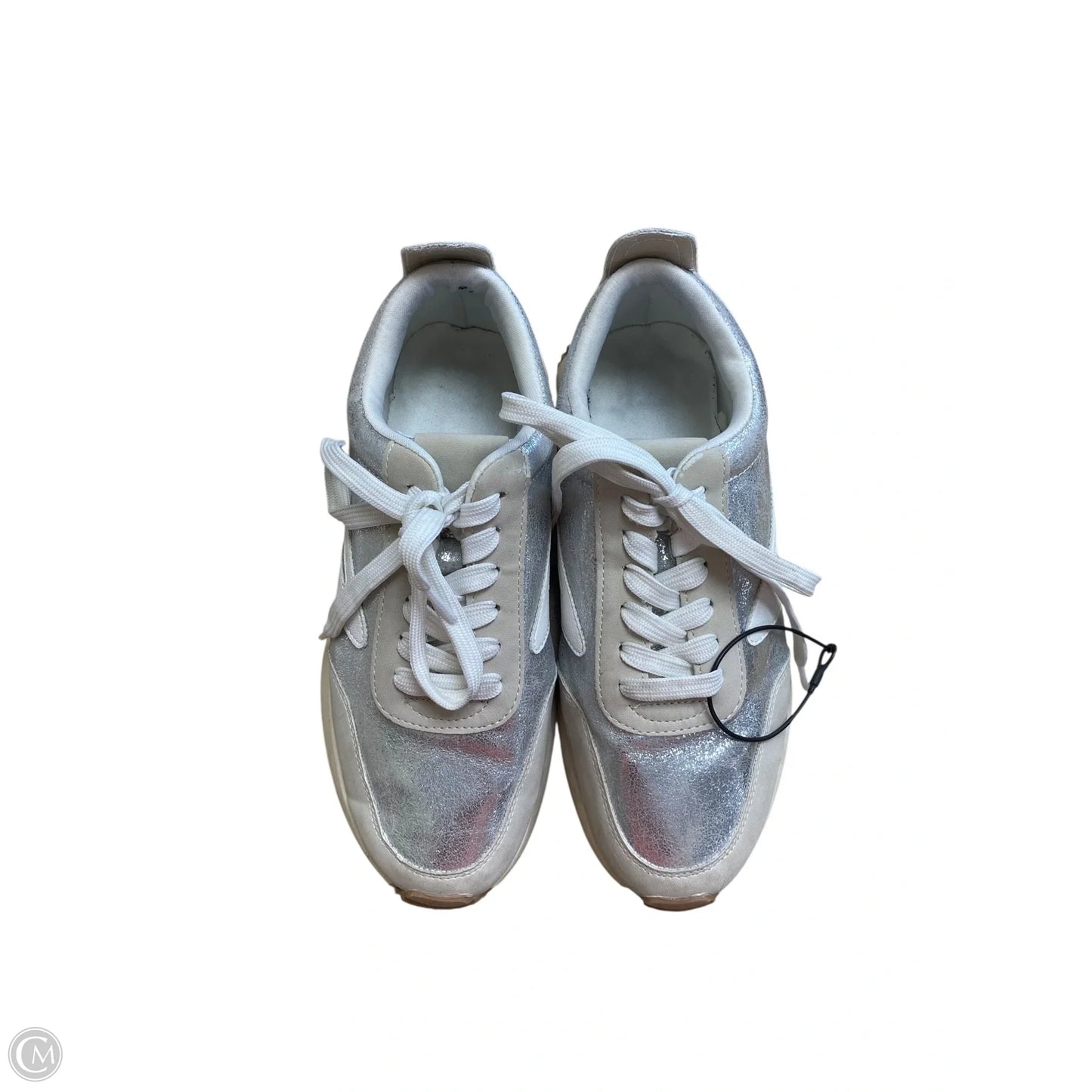 Shoes Sneakers By Clothes Mentor In Silver, Size: 8