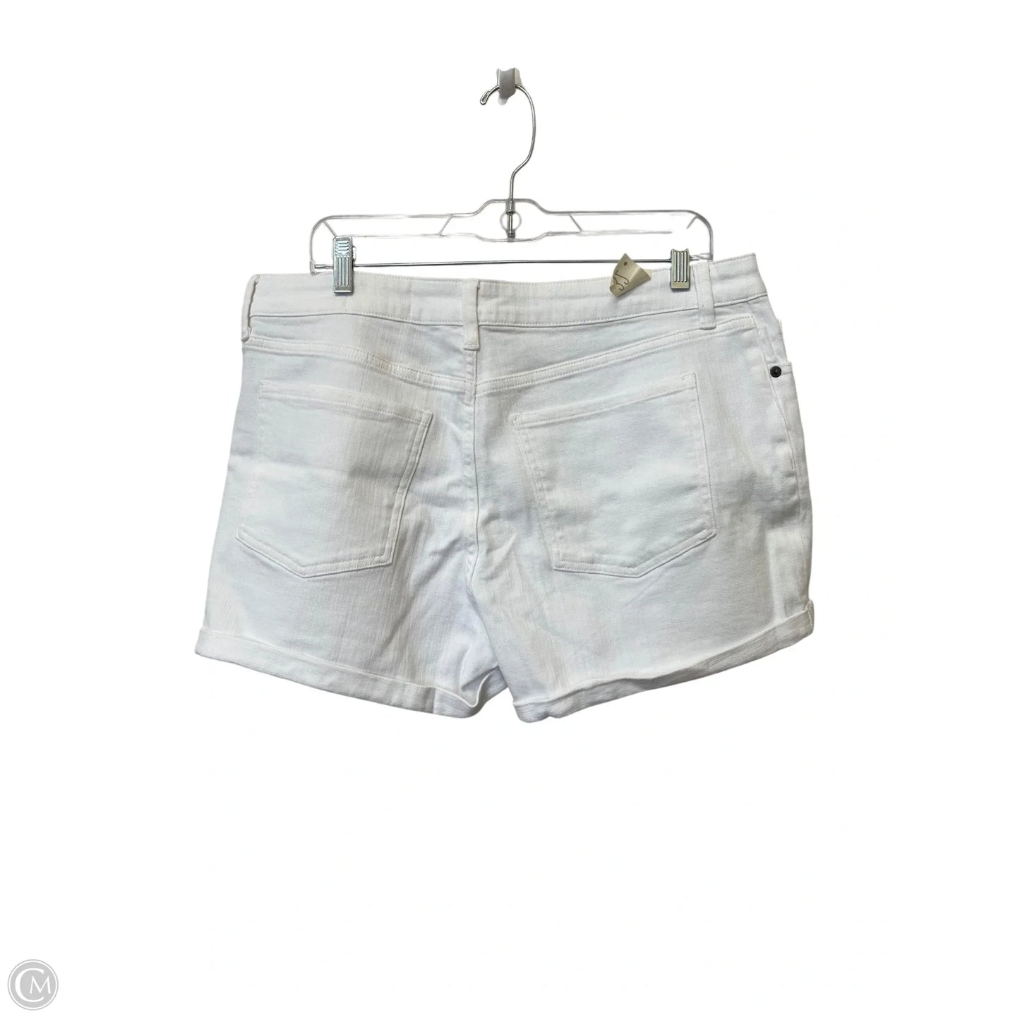 Shorts By Clothes Mentor In White Denim, Size: L