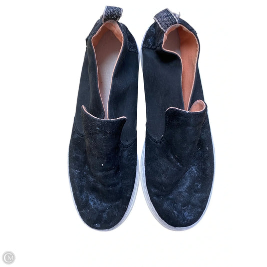 Shoes Flats By Hey Dude In Black, Size: 9