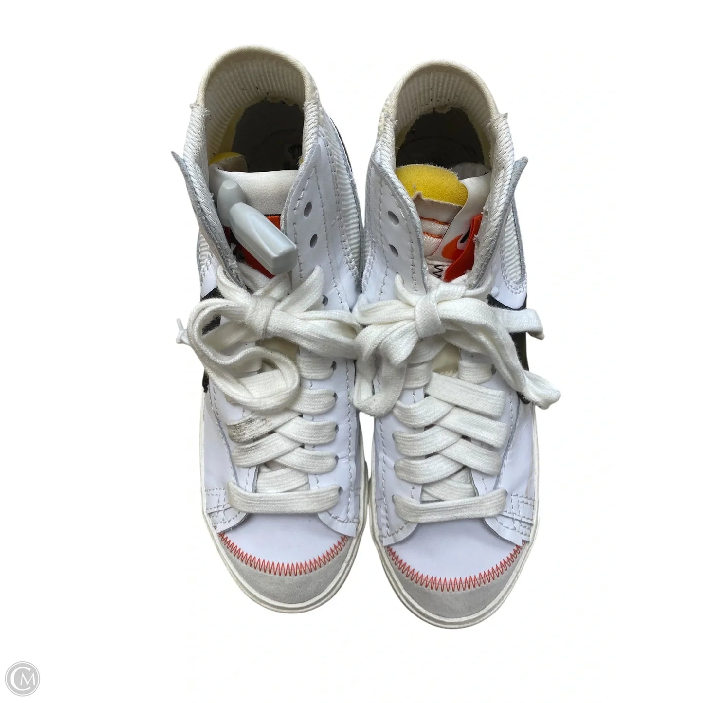 Shoes Sneakers By Nike In White, Size: 10