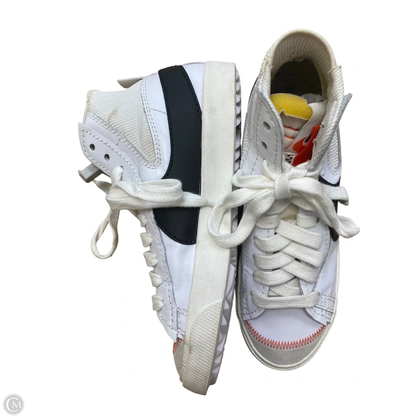 Shoes Sneakers By Nike In White, Size: 10