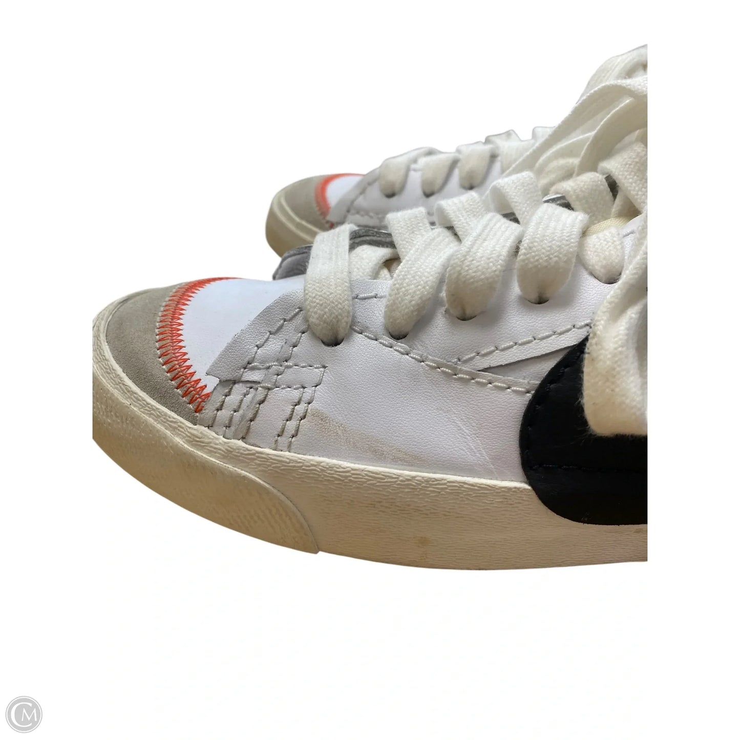 Shoes Sneakers By Nike In White, Size: 10