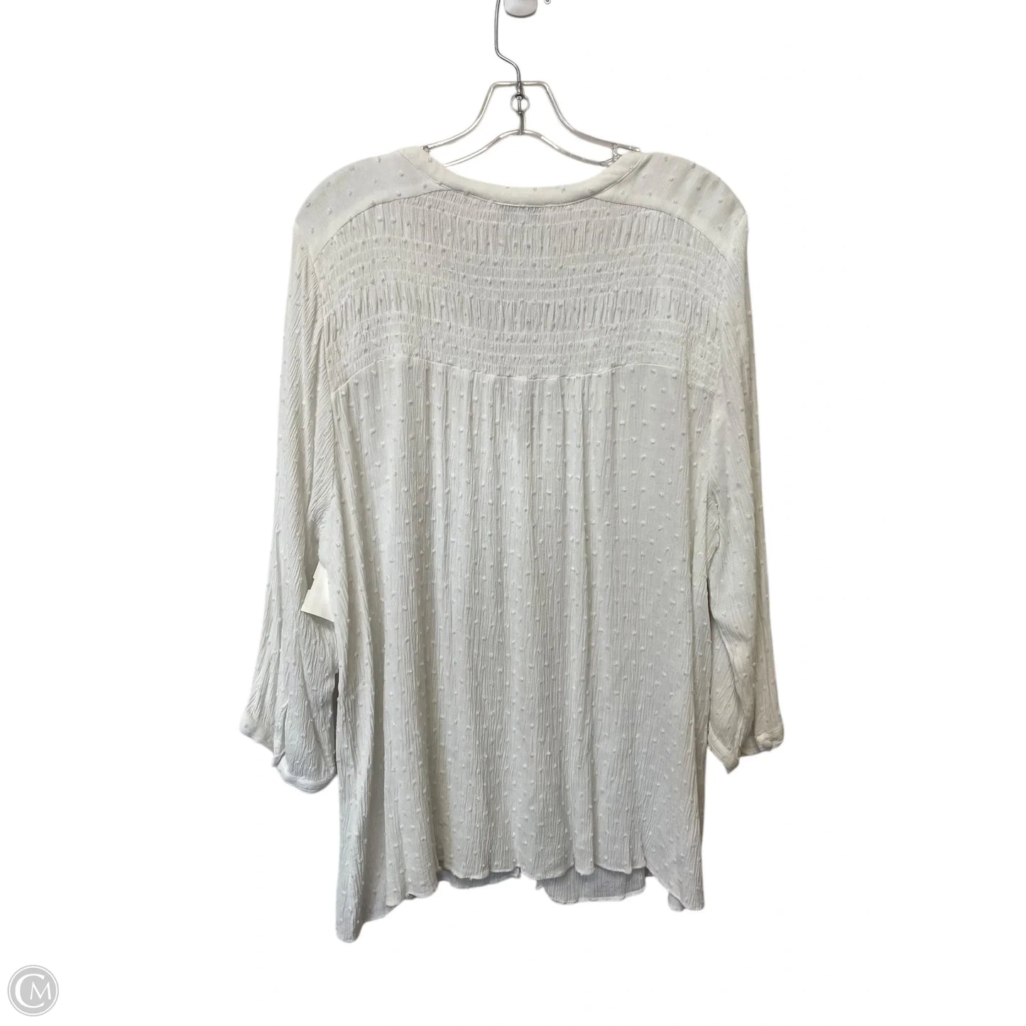 Top Long Sleeve By Rose And Olive In White, Size: 3x