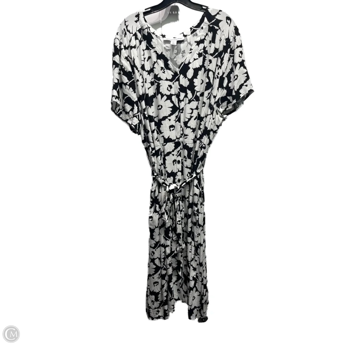Dress Casual Midi By Amazon Essentials In Black & White, Size: Xxl