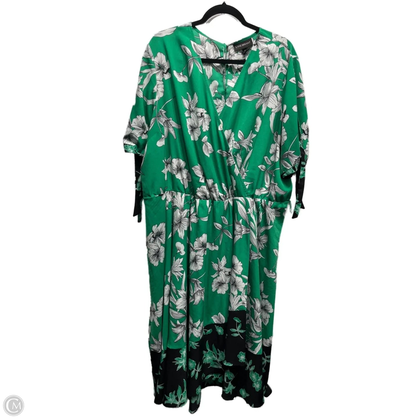 Dress Casual Short By Ava & Viv In Green & White, Size: 24