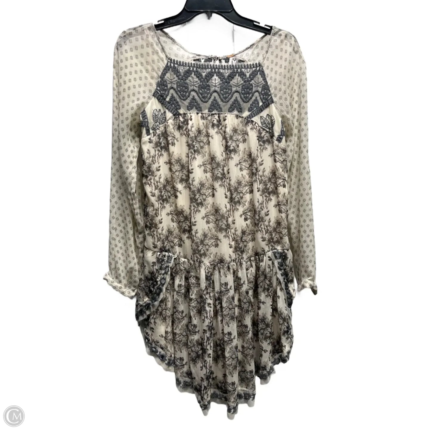 Dress Casual Short By Free People In Grey & White, Size: S