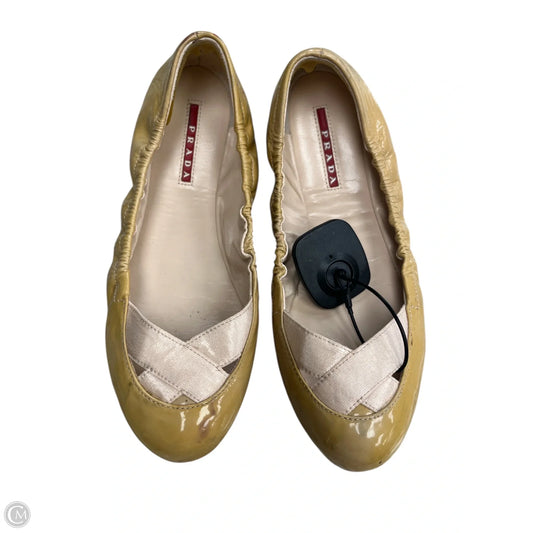 Shoes Luxury Designer By Prada In Tan, Size: 7.5