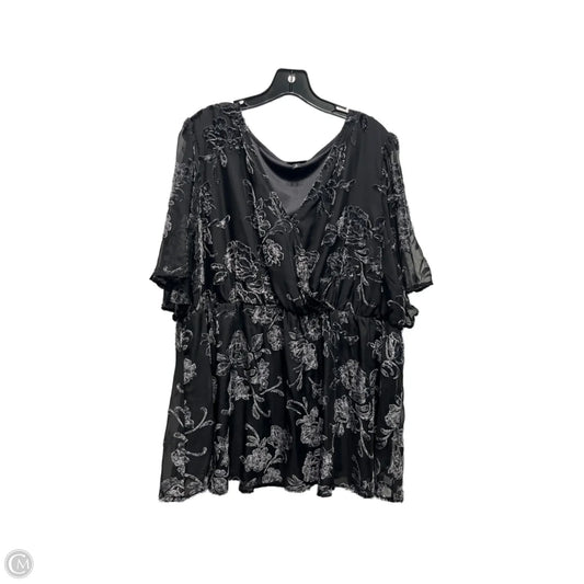 Top Short Sleeve By Torrid In Black & Silver, Size: 3x