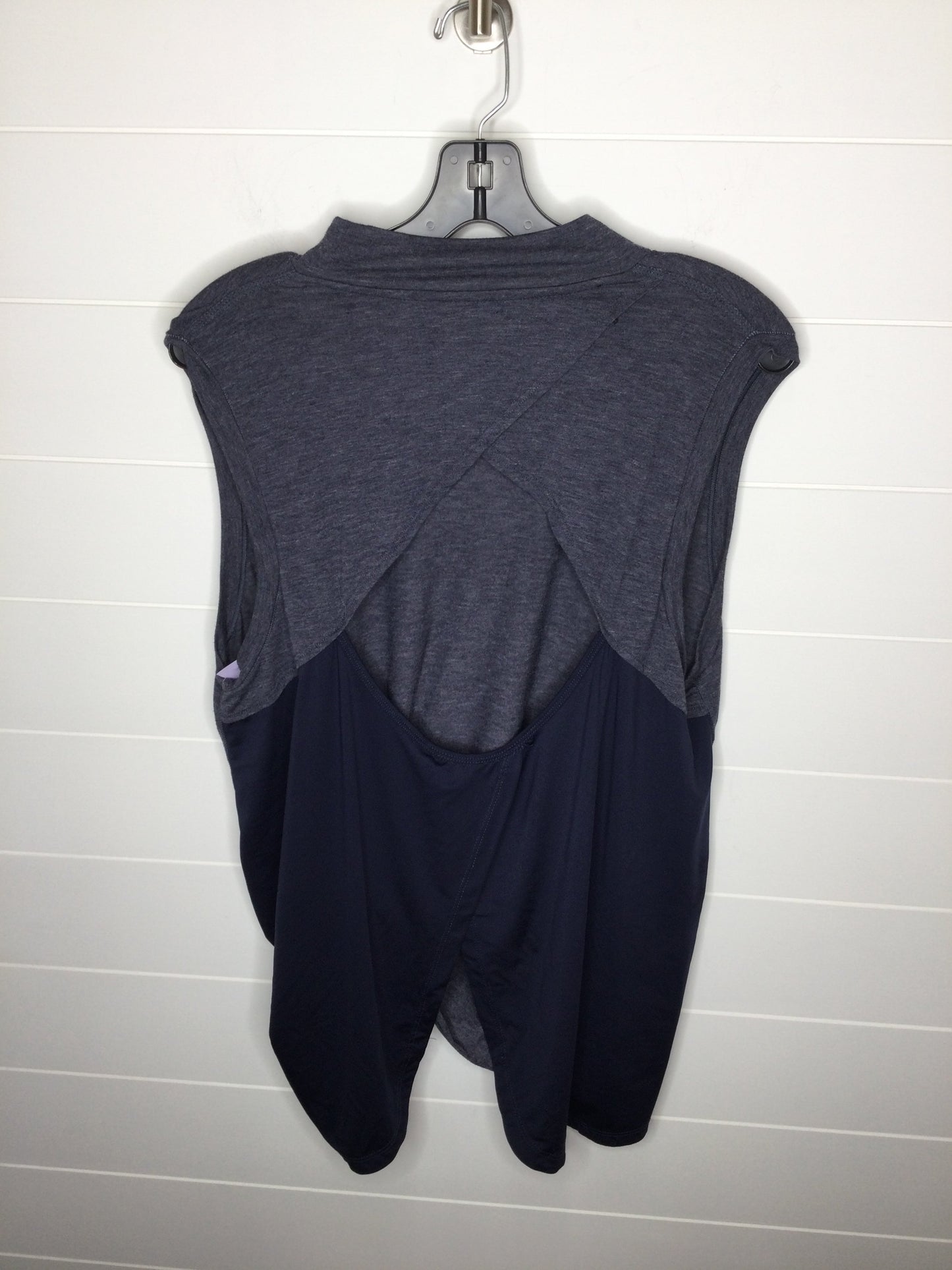 Athletic Tank Top By Champion Size: Xl