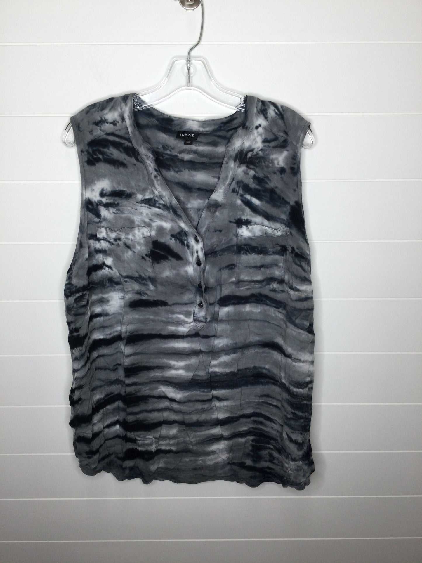 Top Sleeveless By Torrid Size: 3x