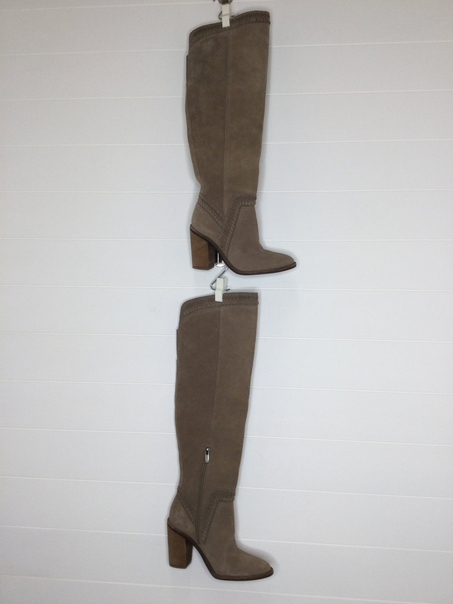 Boots Knee Heels By Vince Camuto Size: 7.5