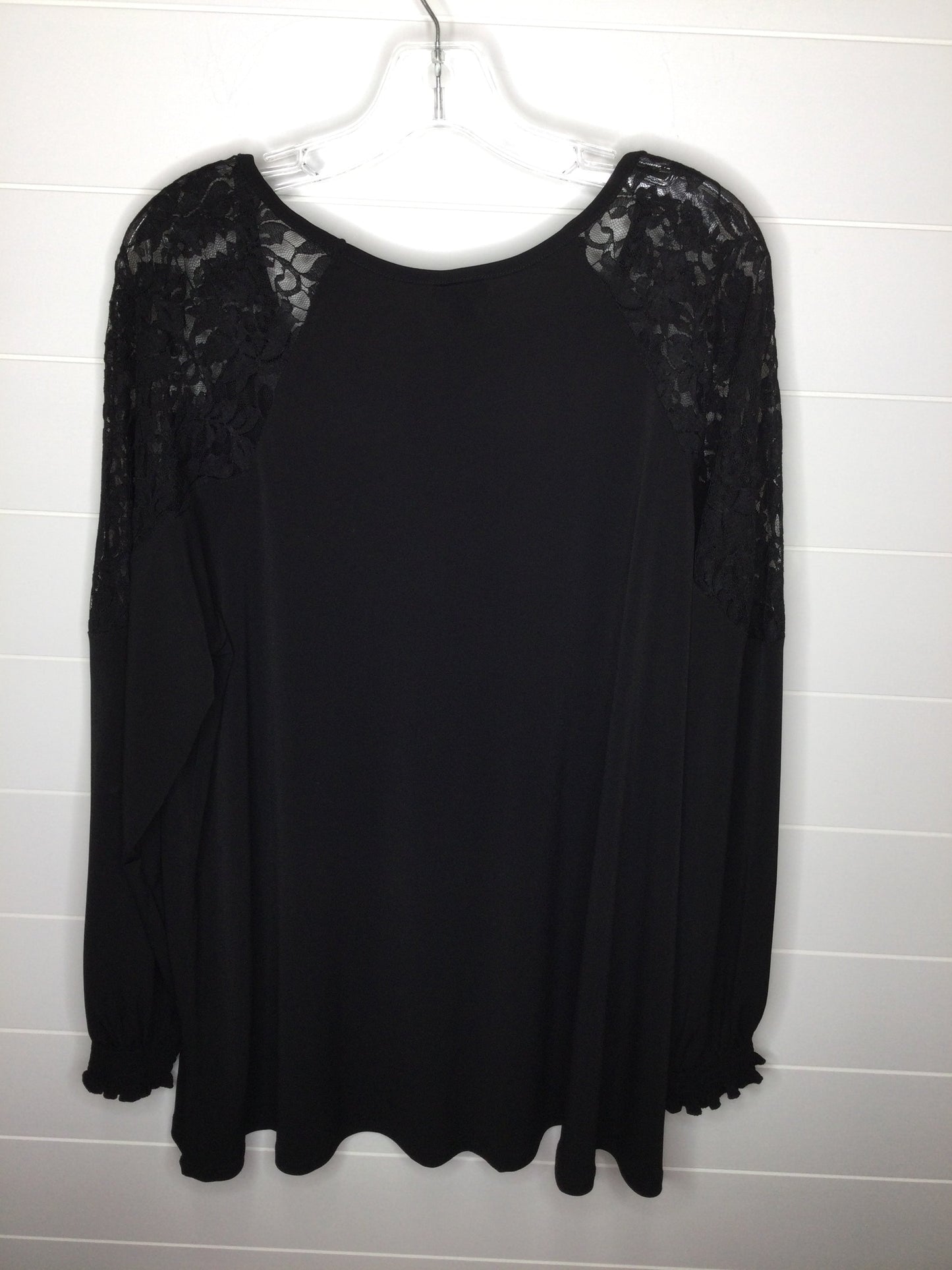 Top Long Sleeve By Torrid Size: 2x