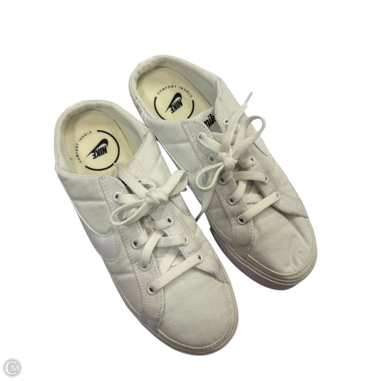 Shoes Sneakers By Nike In White, Size: 7.5