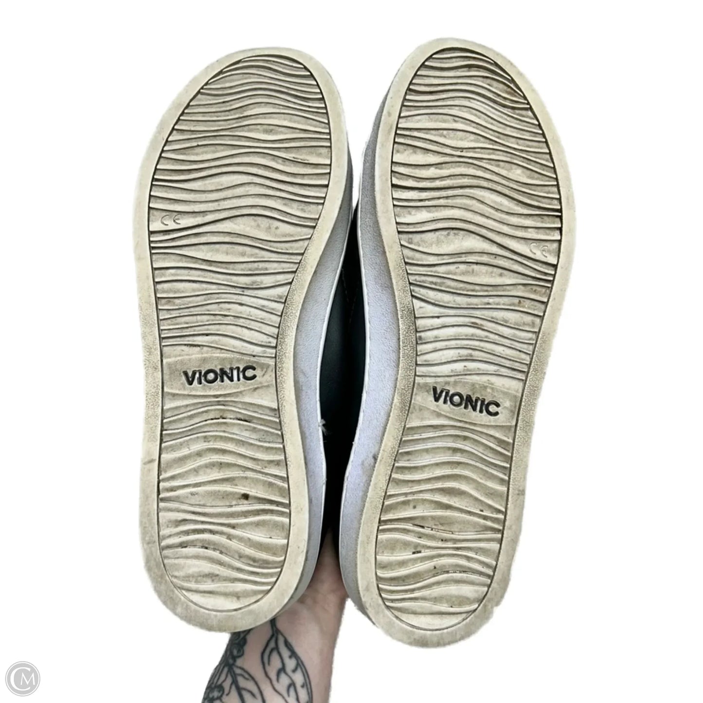 Shoes Sneakers By Vionic In Black, Size: 8