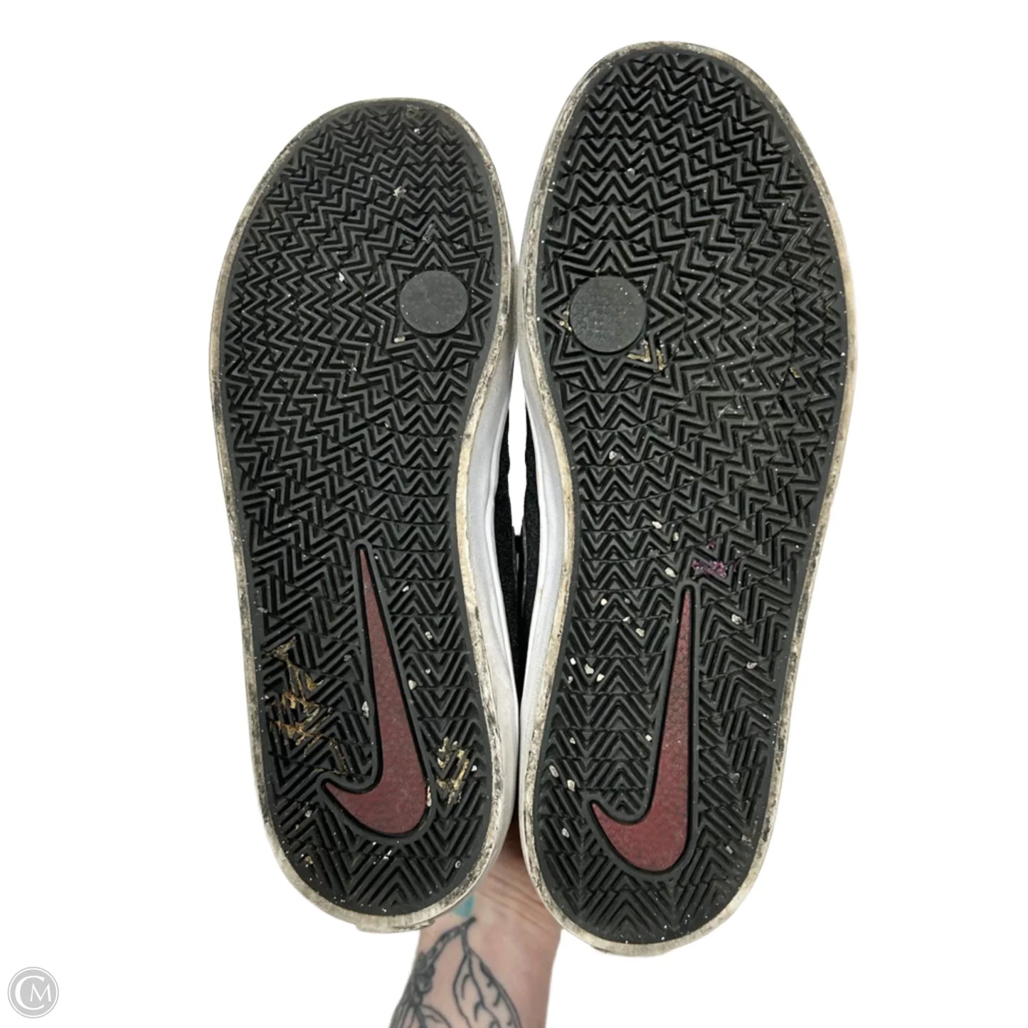 Shoes Sneakers By Nike In Black, Size: 8