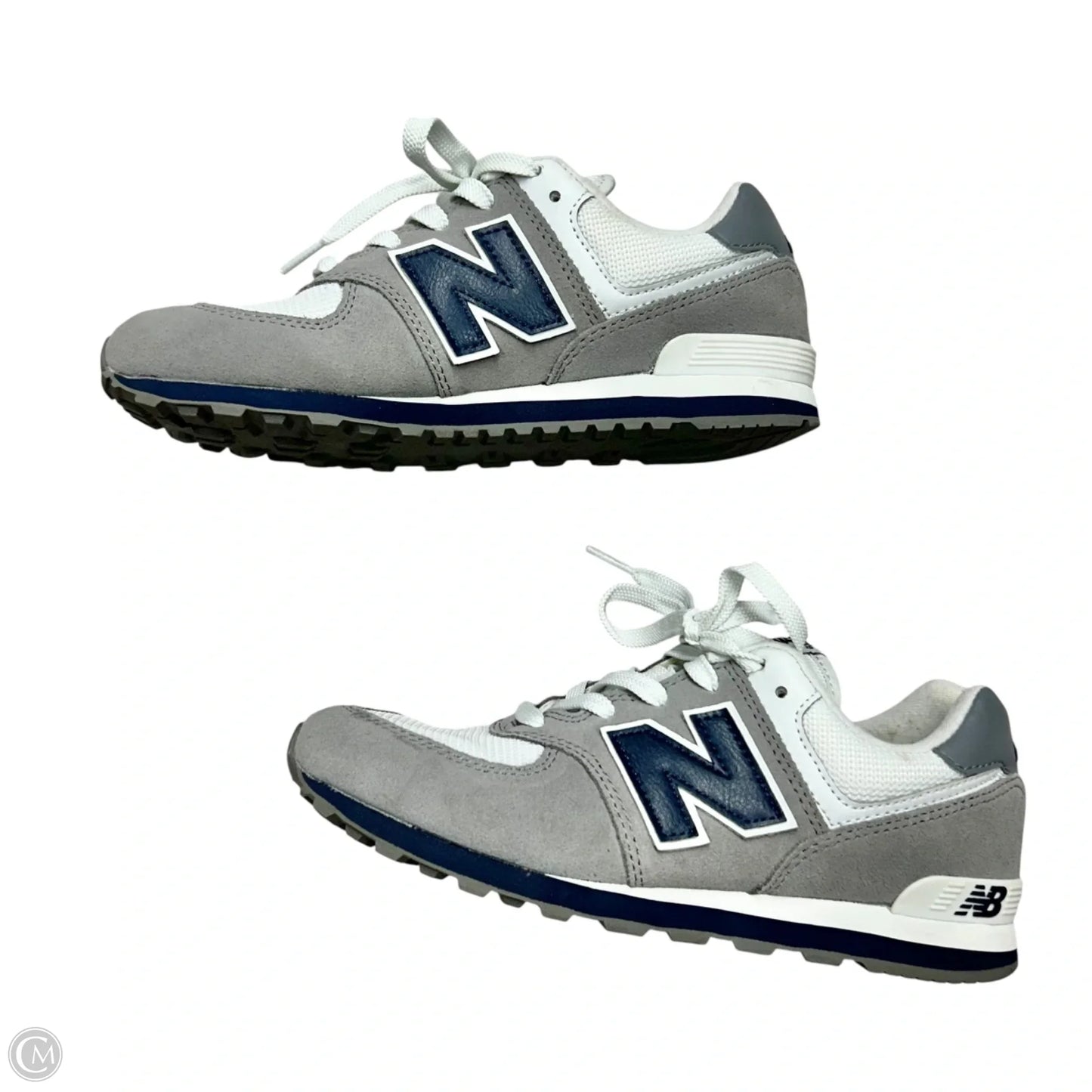 Shoes Athletic By New Balance In Grey & White, Size: 6.5