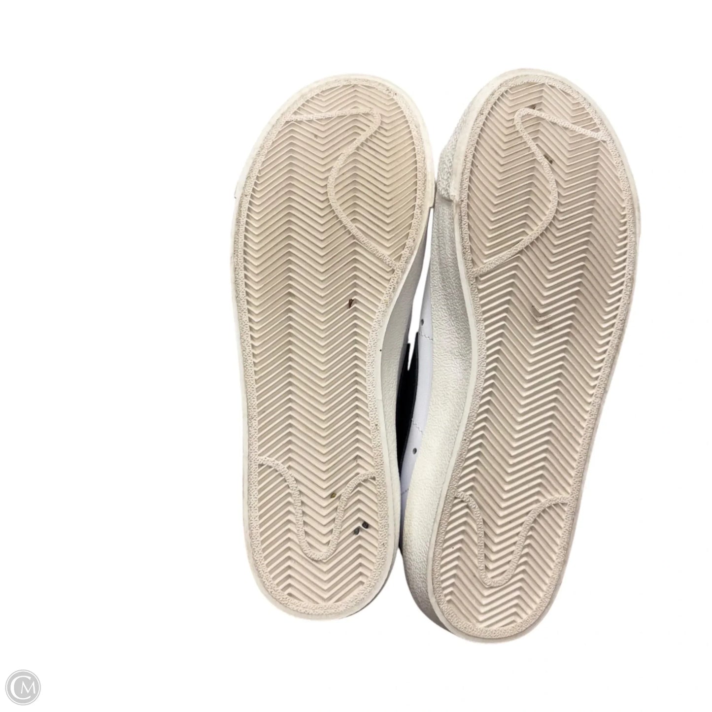 Shoes Sneakers By Nike In White, Size: 7