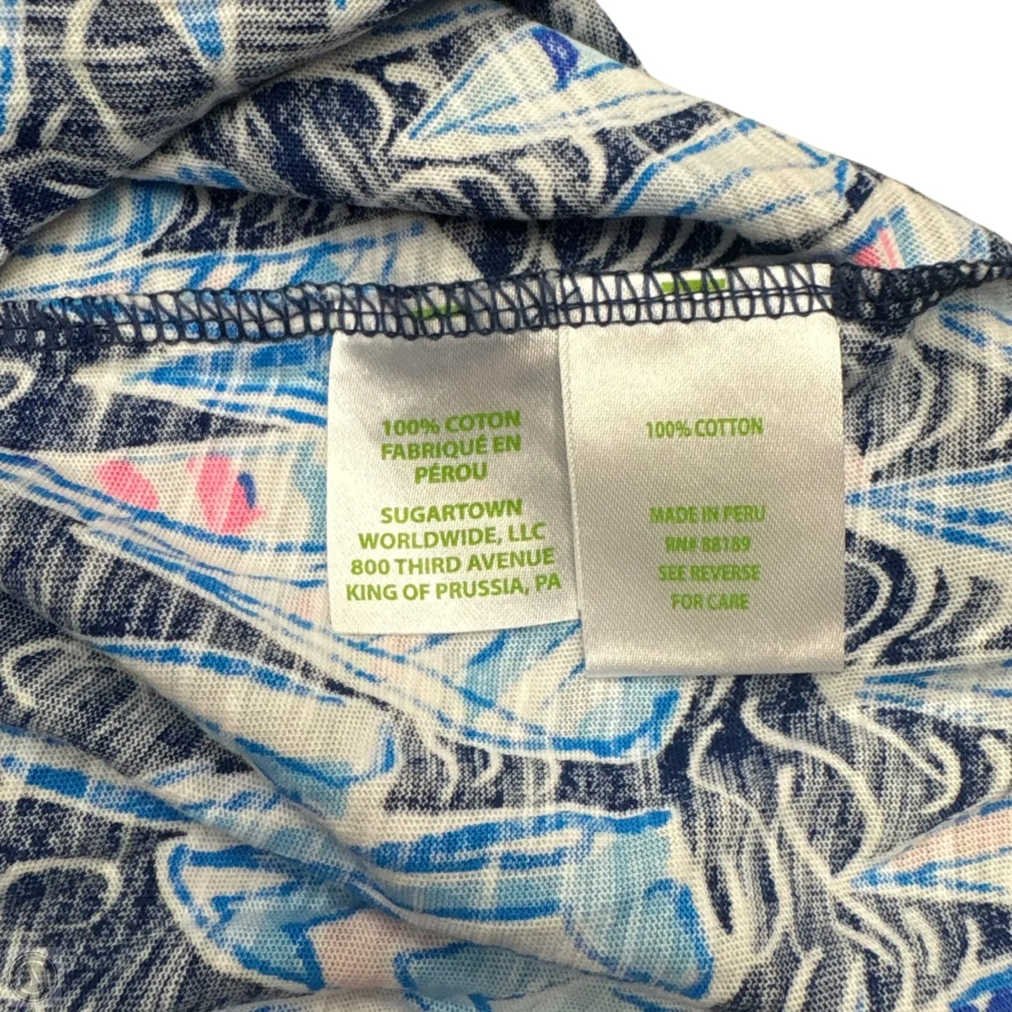 Top Short Sleeve Designer By Lilly Pulitzer In Blue & White, Size: M