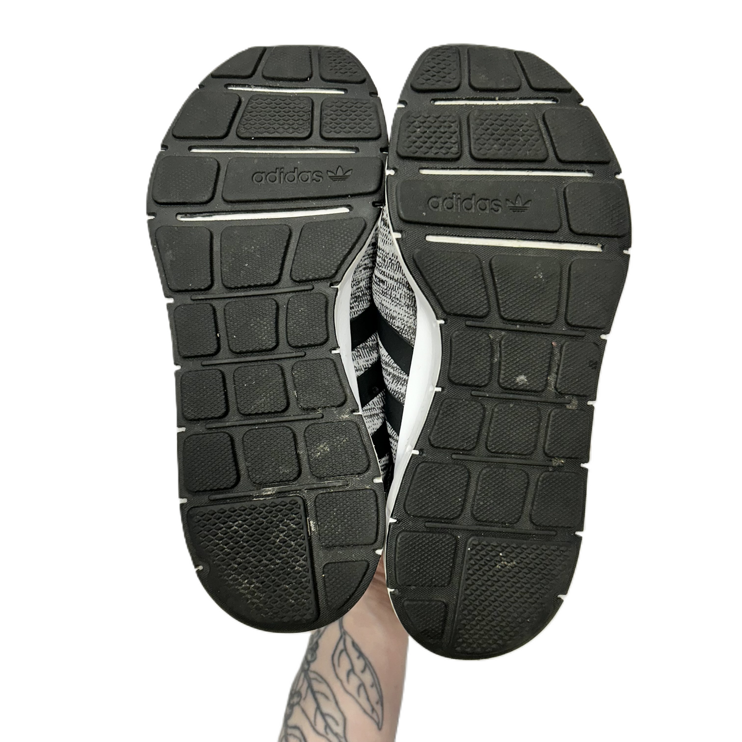 Shoes Athletic By Adidas Size: 5.5